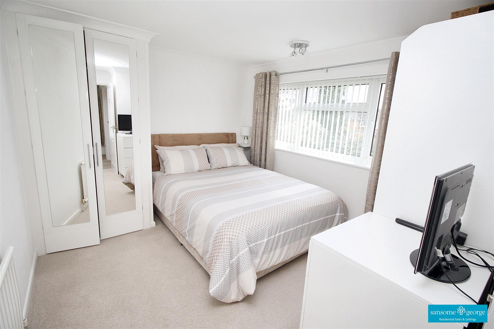 Compton Avenue, Tilehurst